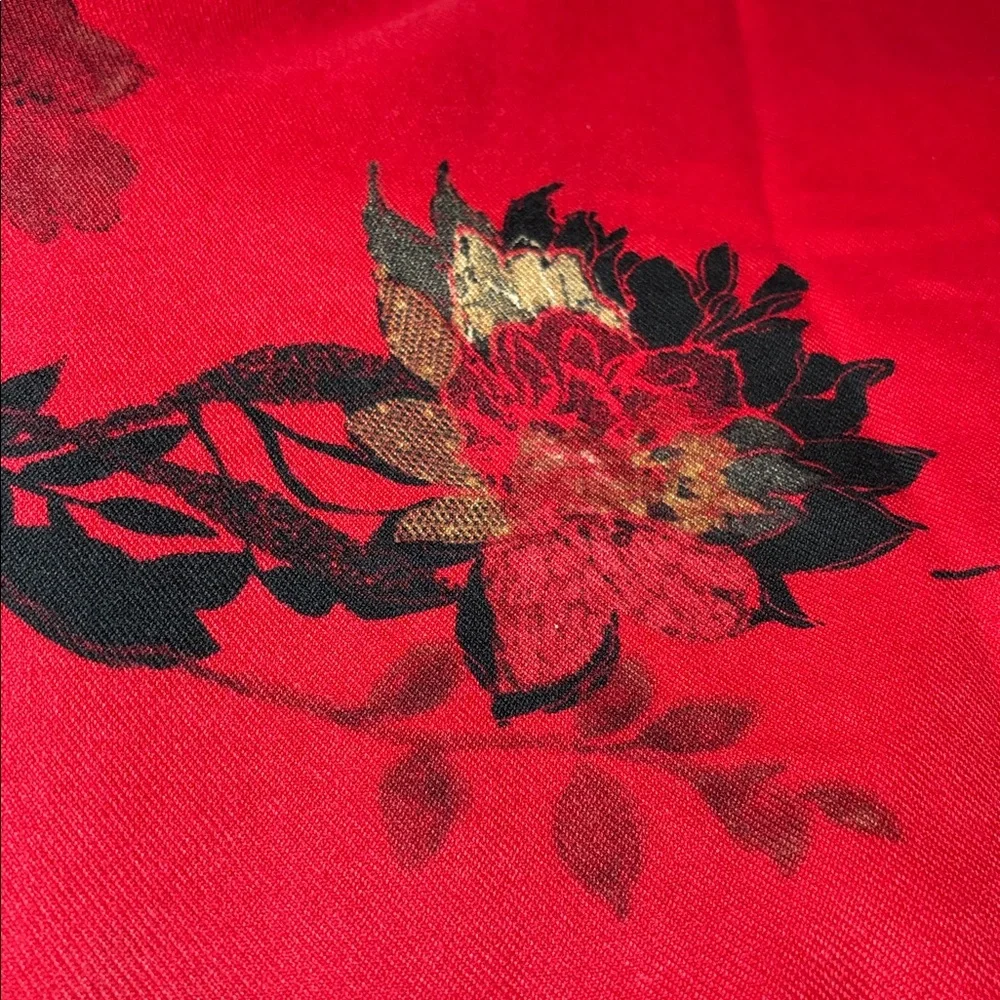 Chico’s Red Floral Poly Large 76”Lx 32”W Wrap